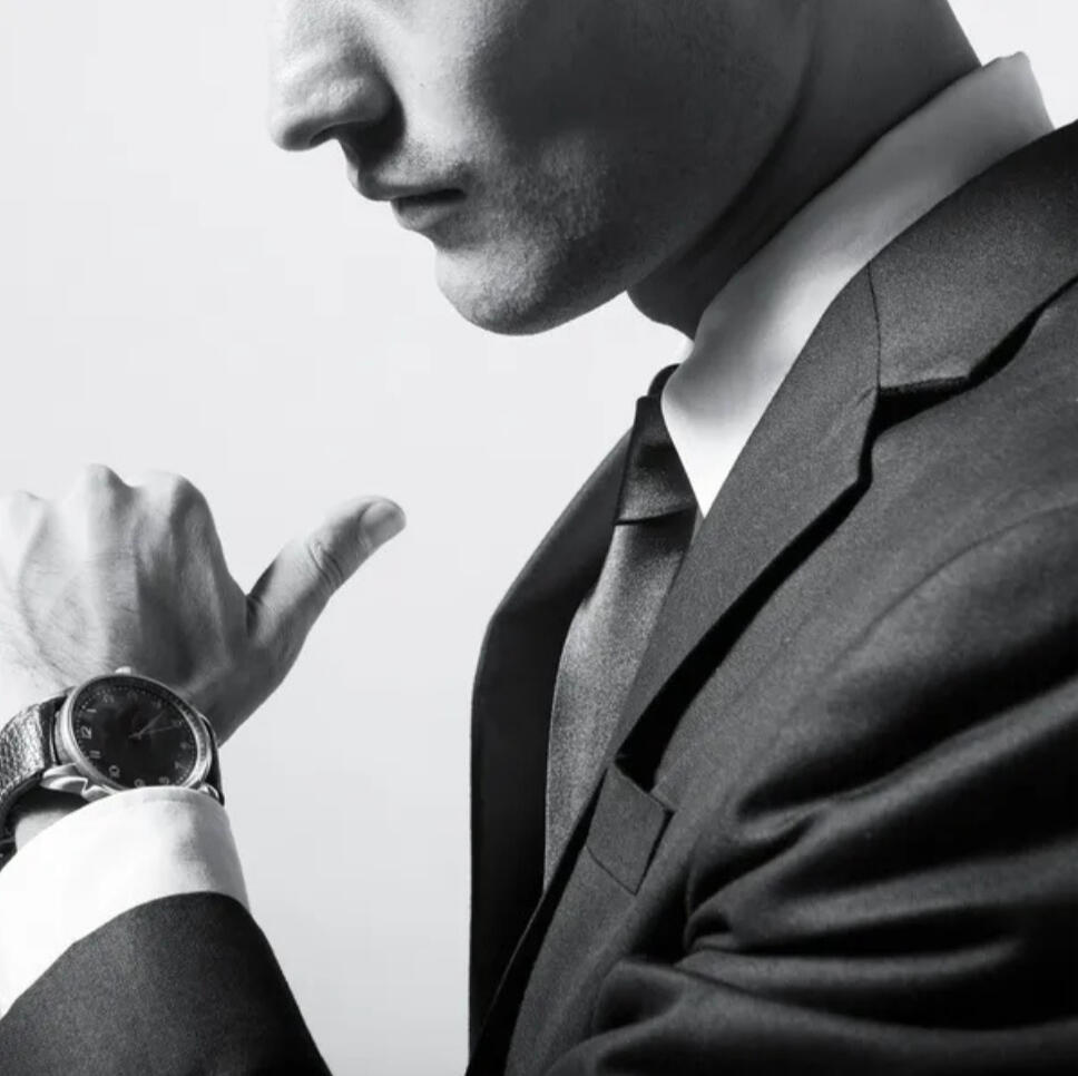 Behind the Gentleman On a personal note, I’m someone who believes in doing things with intention. Whether it’s how I speak to people, dress for an occasion, or show up for those I care about, I’ve always felt that how you do anything is how you do everything. I value loyalt